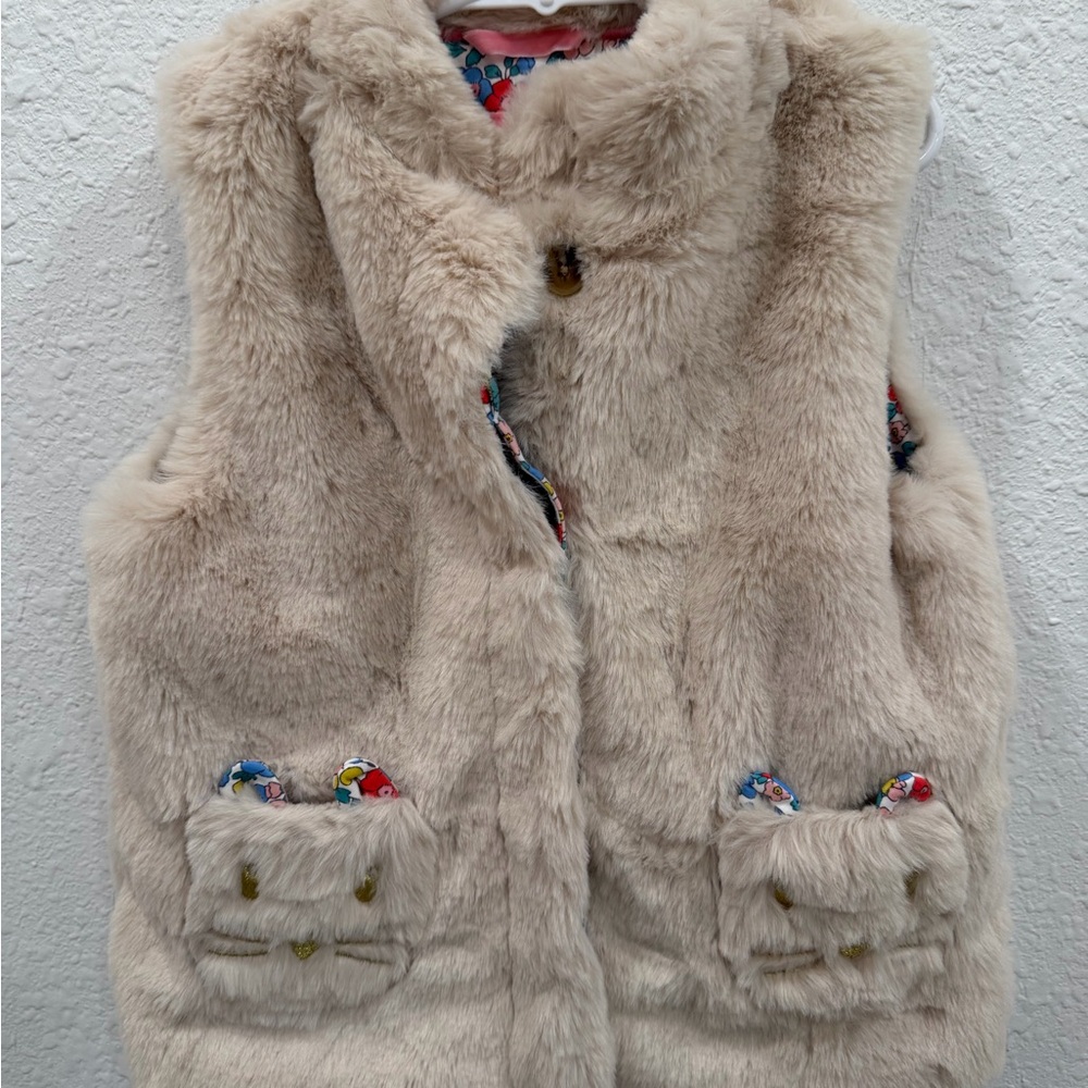 Mini Boden Faux Fur Vest - Cream